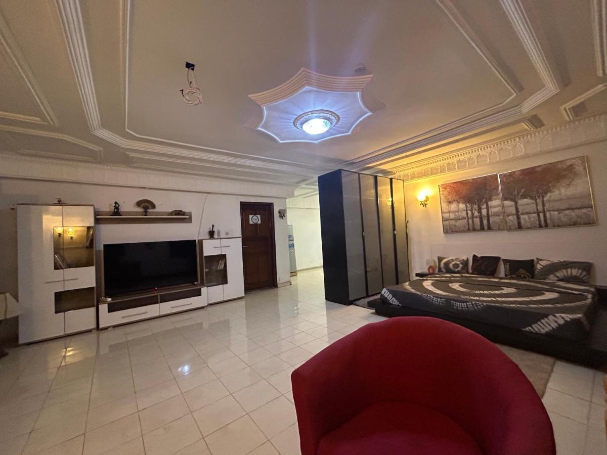 דקר Villa Jade מראה חיצוני תמונה